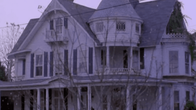 QUIZ: Can you identify the 90s TV show from a single image?